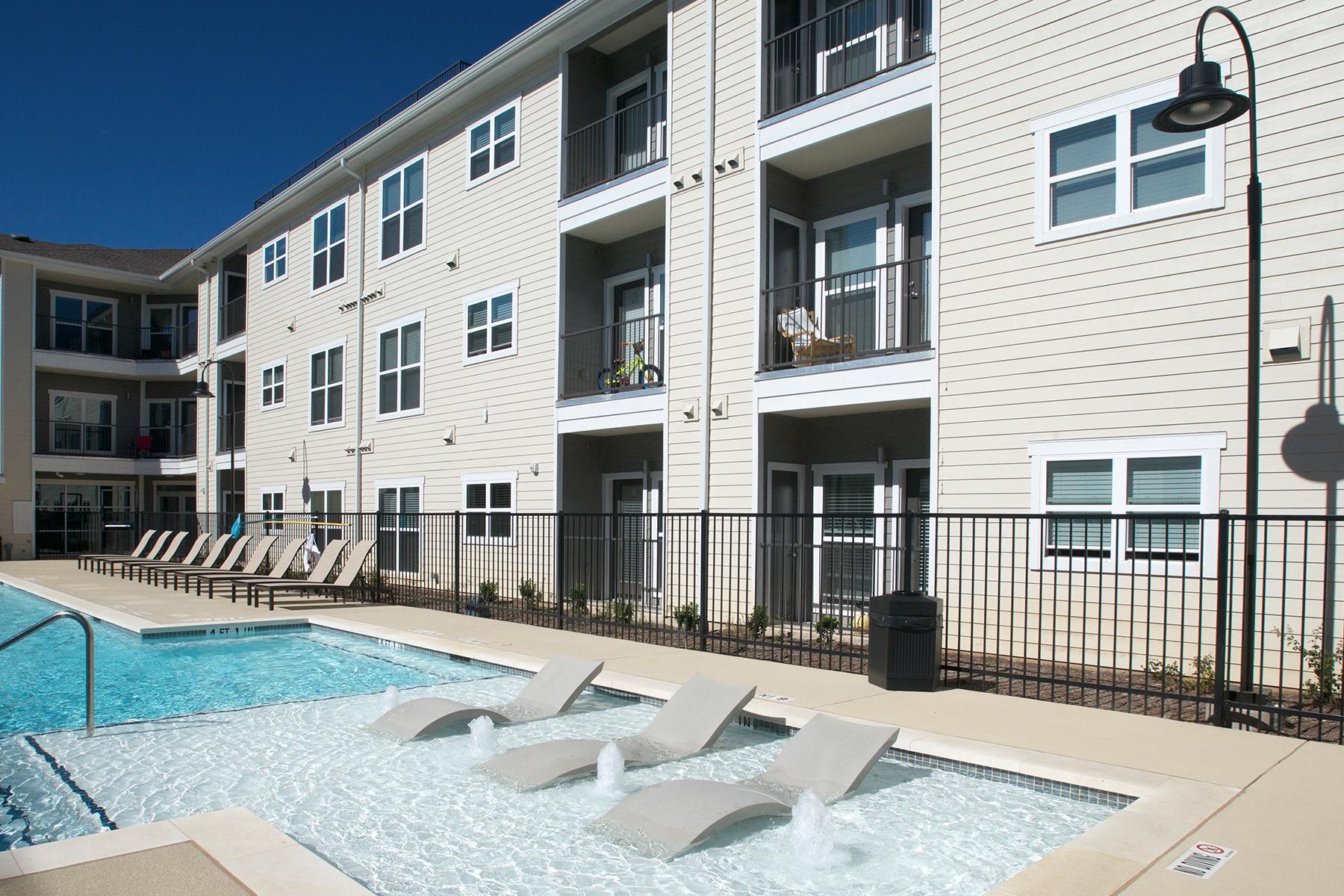 shadow oaks apartments austin texas