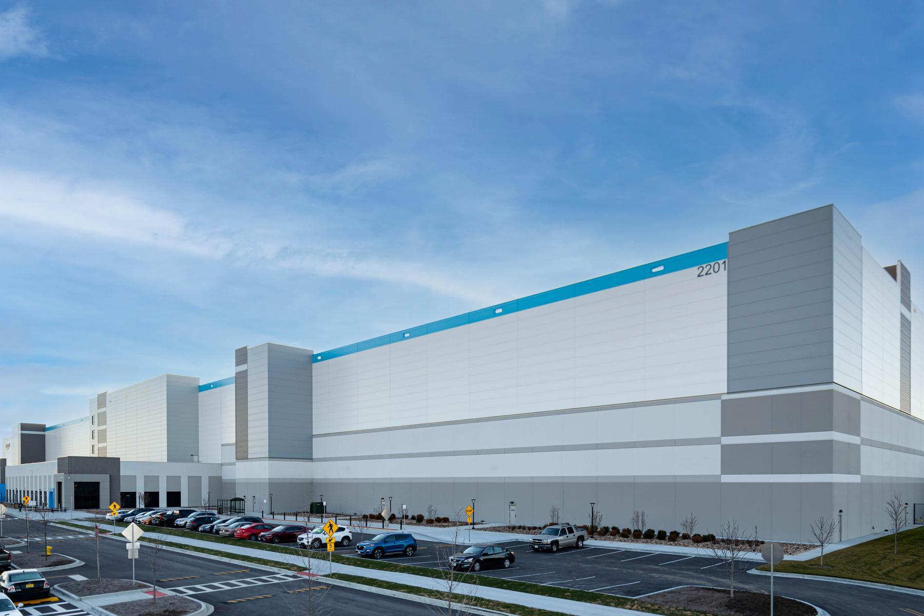 Amazon AR Sort Fulfillment Center (IGQ1) | Ryan Companies
