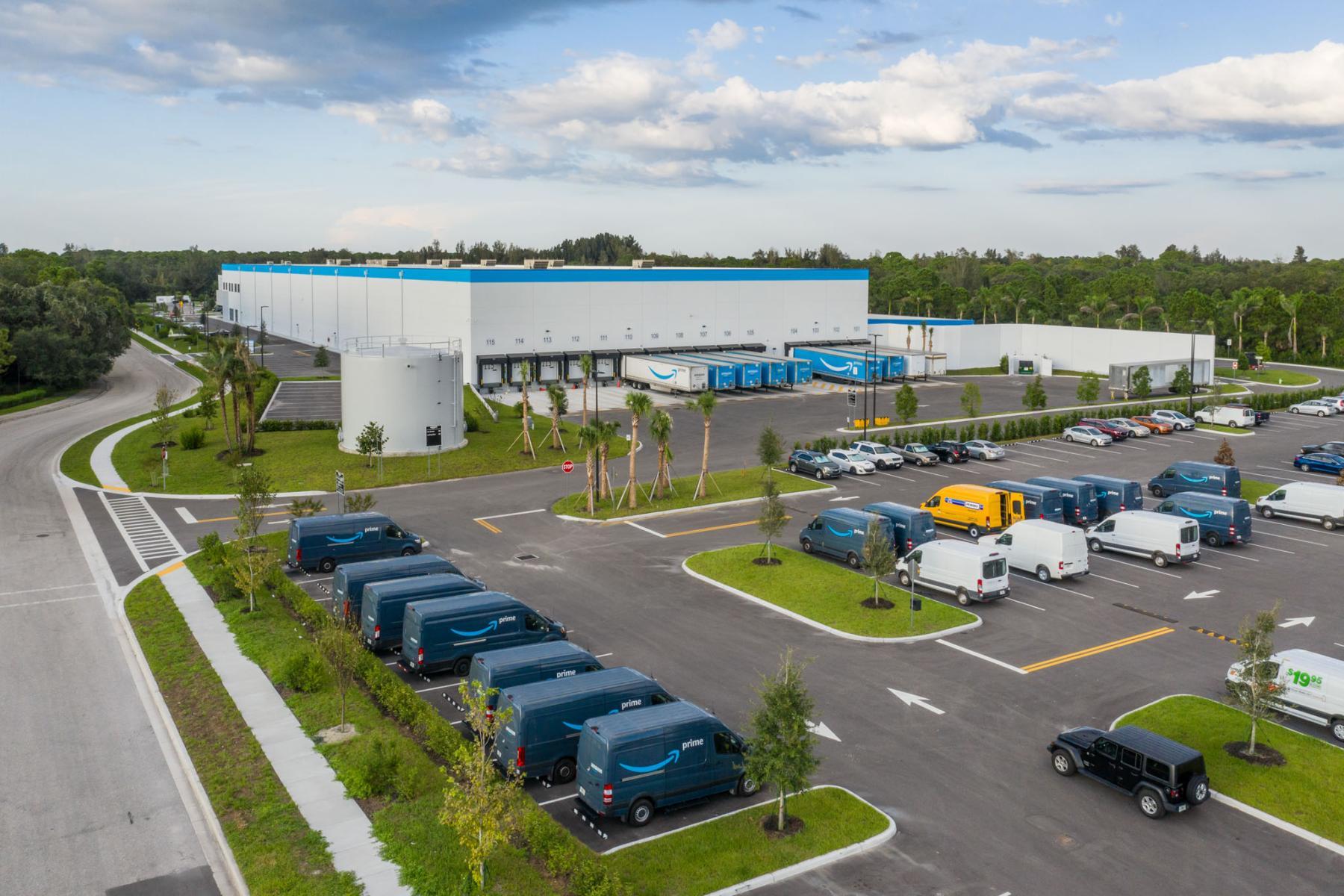 Amazon Last Mile Distribution Center (DFM3) Ryan Companies