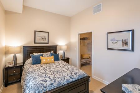 Grand Living at Indian Creek Apartment Bedroom