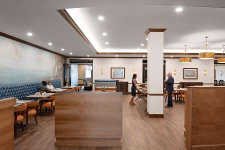 Grand Living at Lakewood Ranch Casual Dining Room