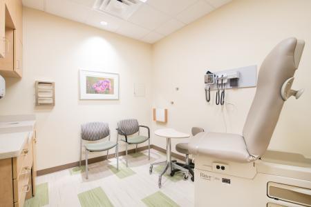 Banner Health Center at Desert Ridge Exterior Exam Room
