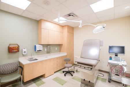 Banner Health Center at Desert Ridge Exterior Exam Room
