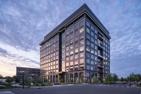 10 West End Exterior 