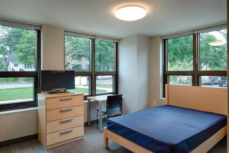 University of St. Thomas - Tommie East Residence Hall Dorm