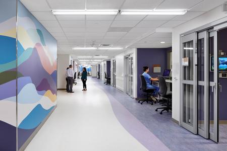 Children’s Minnesota Pediatric Intensive Care Unit Hallway