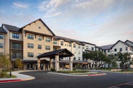 Grand Living at Georgetown Entrance