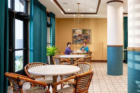 Grand Living at Georgetown Dining Area