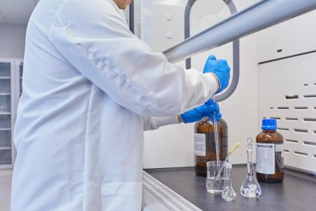 TÜV SÜD Fume Hood 2