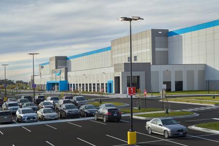 Amazon ARS DSM5 Exterior Parking Lot