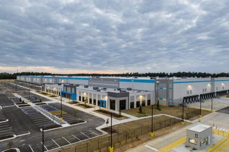 Amazon TNS (RDU4) Entrance with Lot