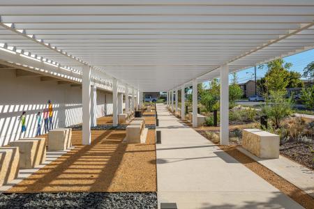 Dallas County Oak Cliff Government Center Courtyard