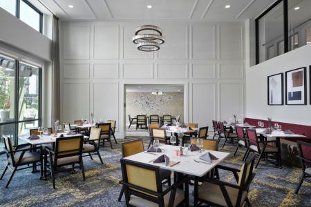 Cogir South Bay Dining 2