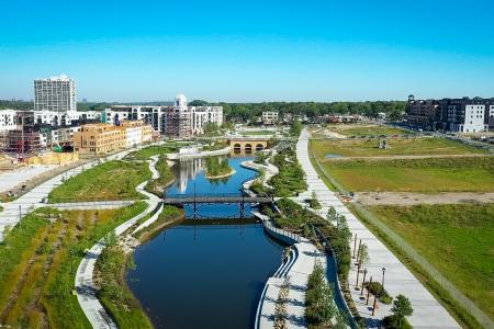 Highland Bridge_Central Water Feature